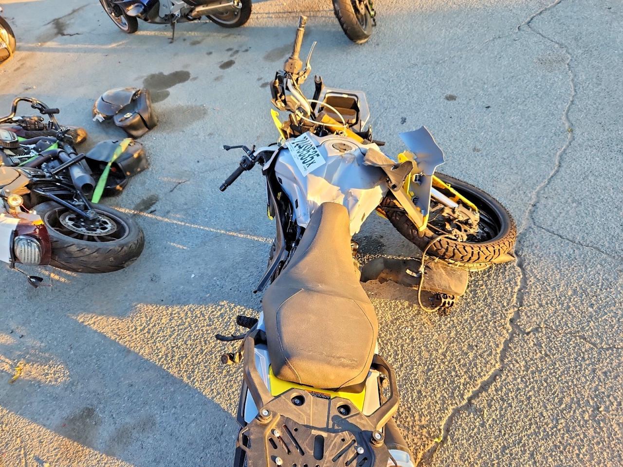 2023 Suzuki DL800DE RC