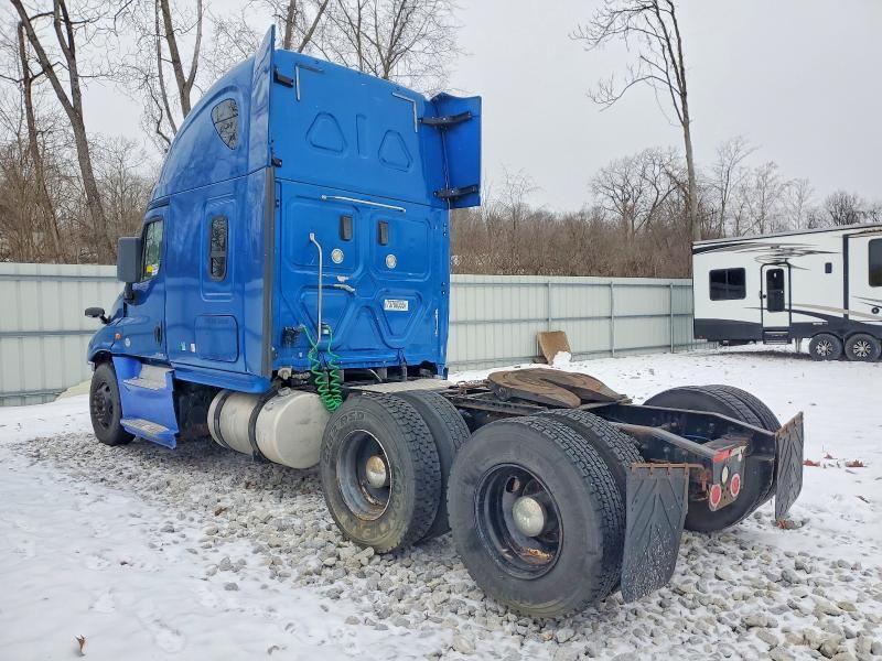 2017 Freightliner Cascadia 125 Semi Truck