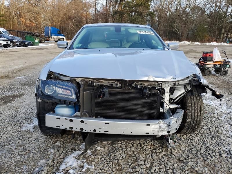 2021 Chrysler 300 Touring