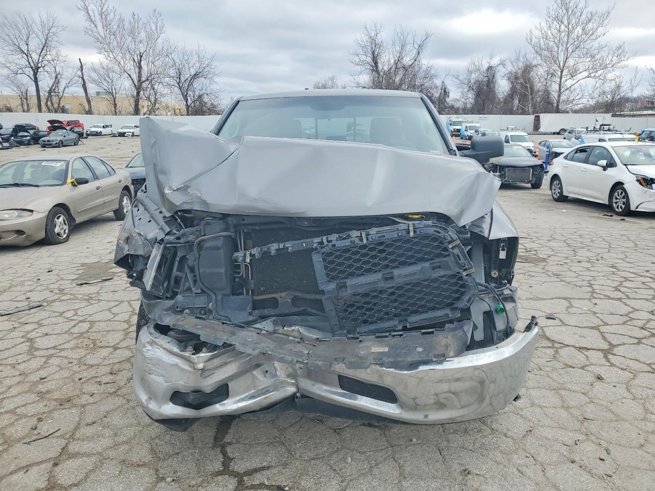 2013 Dodge Ram 1500 slt