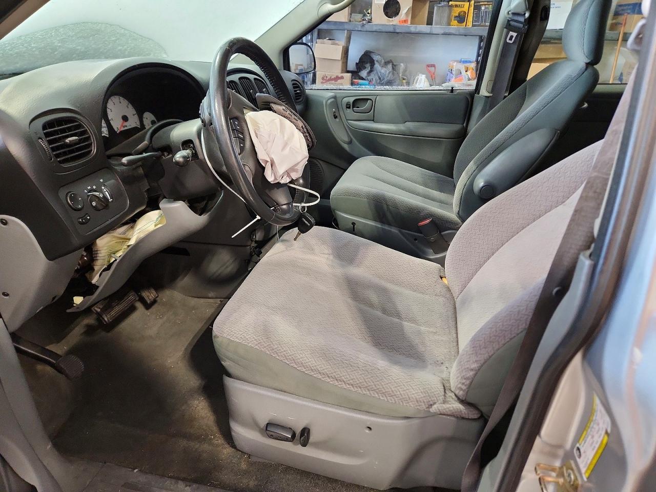 2006 Dodge Grand Caravan sxt