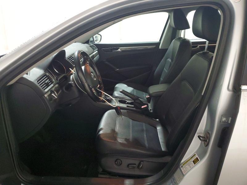 2016 Volkswagen Passat se