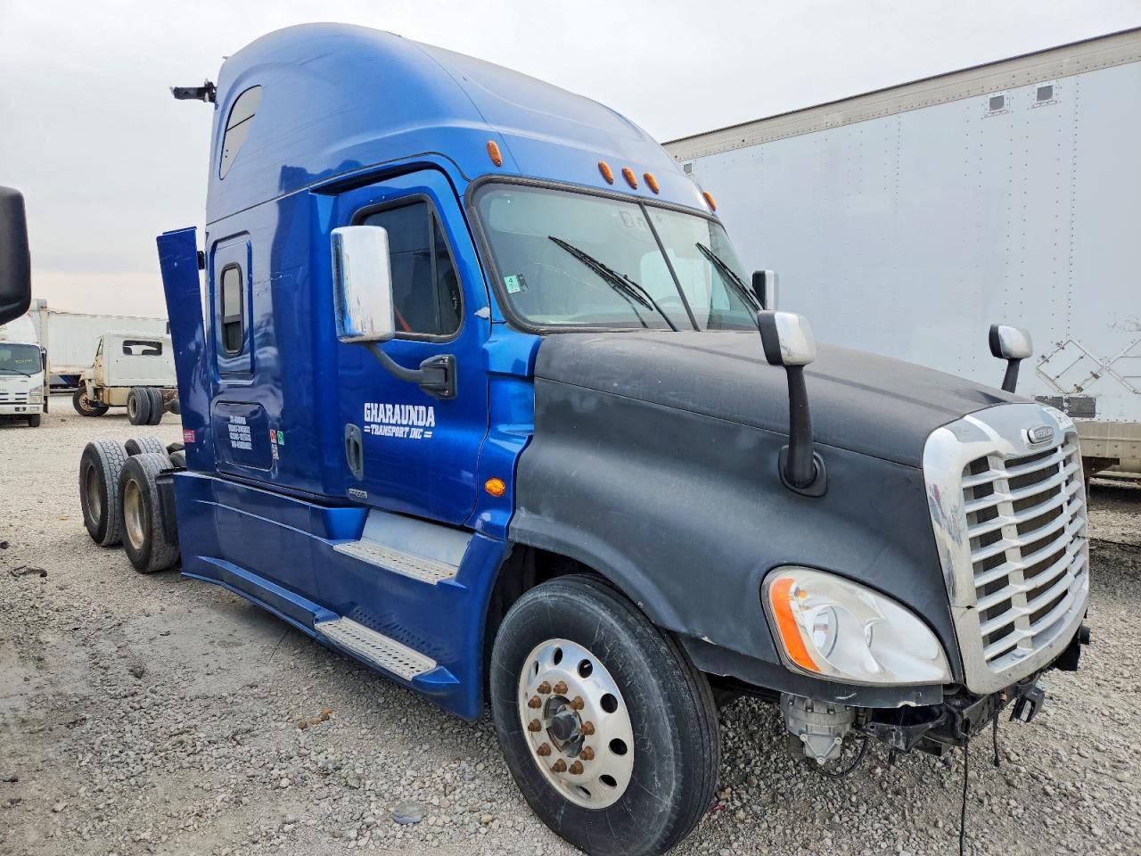 2017 Freightliner Cascadia 125 Semi Truck