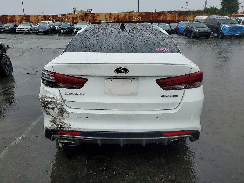 2016 KIA Optima sx