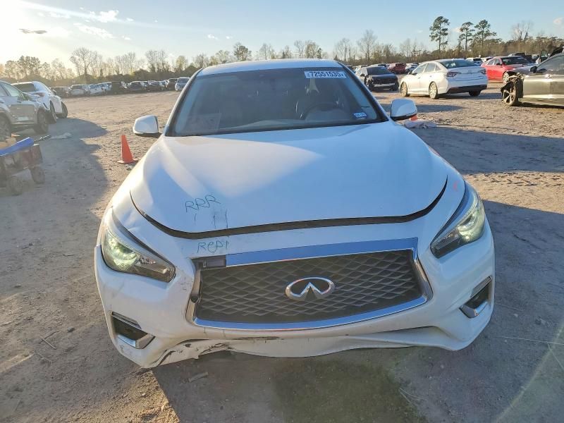 2018 Infiniti Q50 Luxe