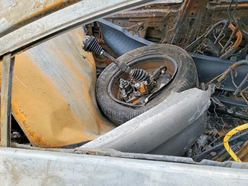 2024 Nissan Versa sr