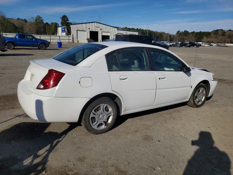 2004 Saturn Ion Level 2