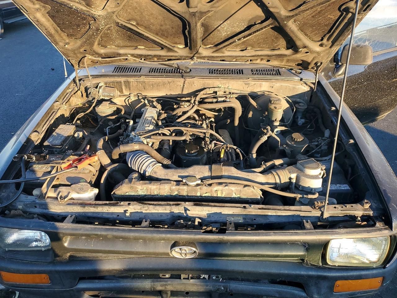 1994 Toyota Pickup 1/2 ton Short Wheelbase stb