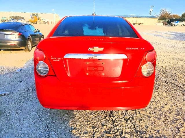 2015 Chevrolet Sonic lt