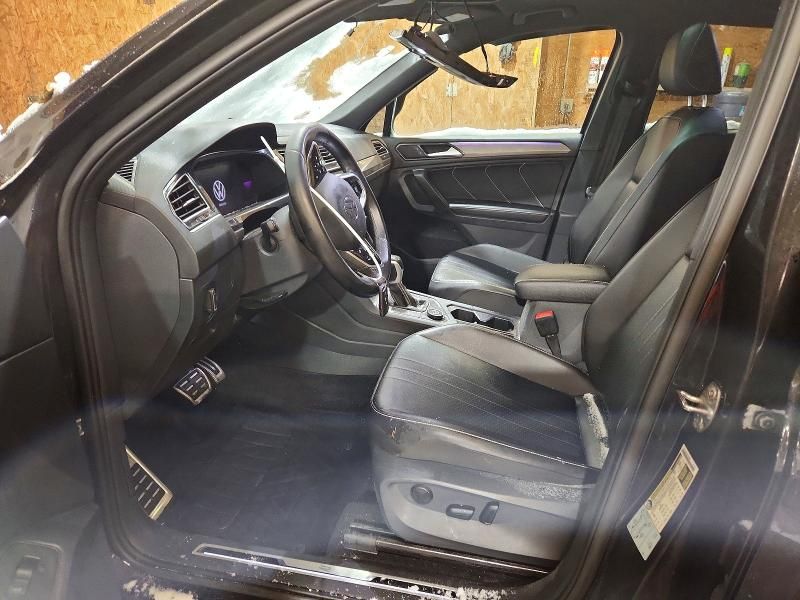 2022 Volkswagen Tiguan se R-line Black
