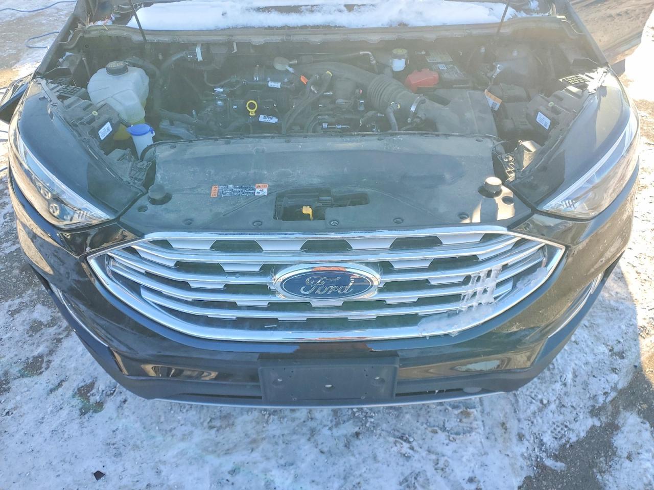 2022 Ford Edge sel