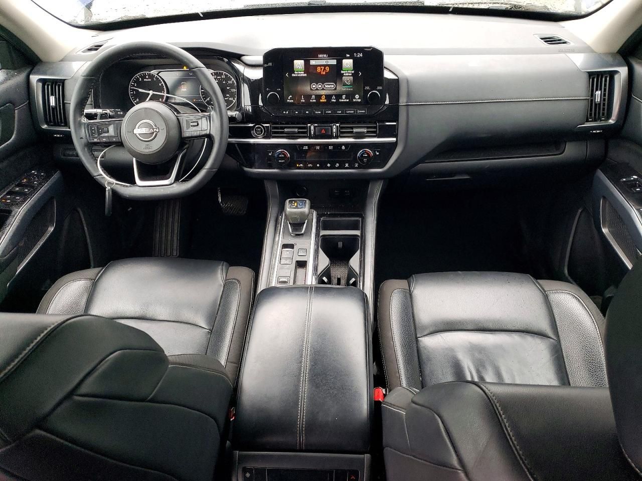 2022 Nissan Pathfinder sl