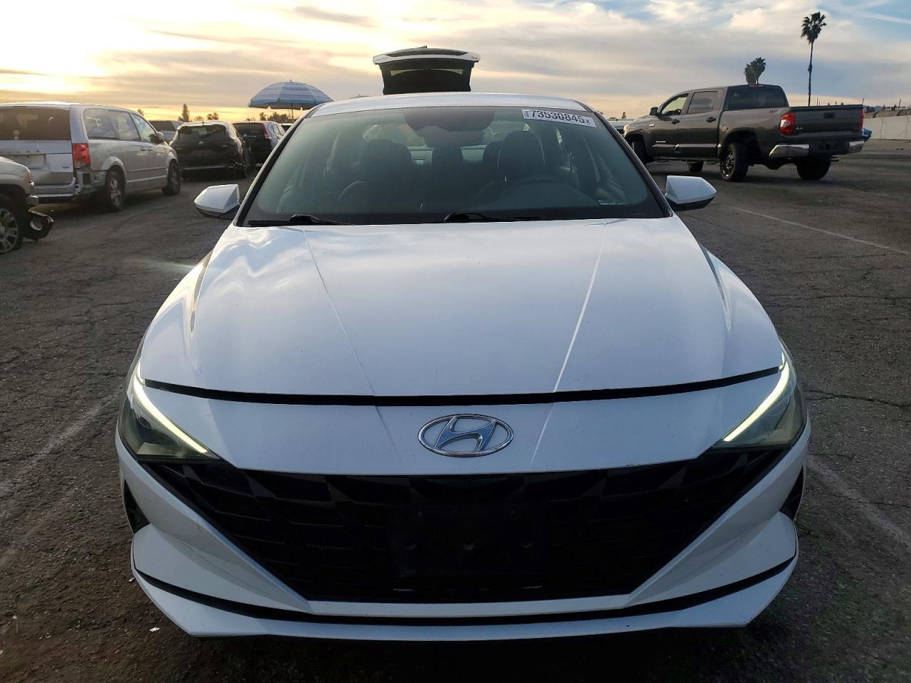 2022 Hyundai Elantra sel