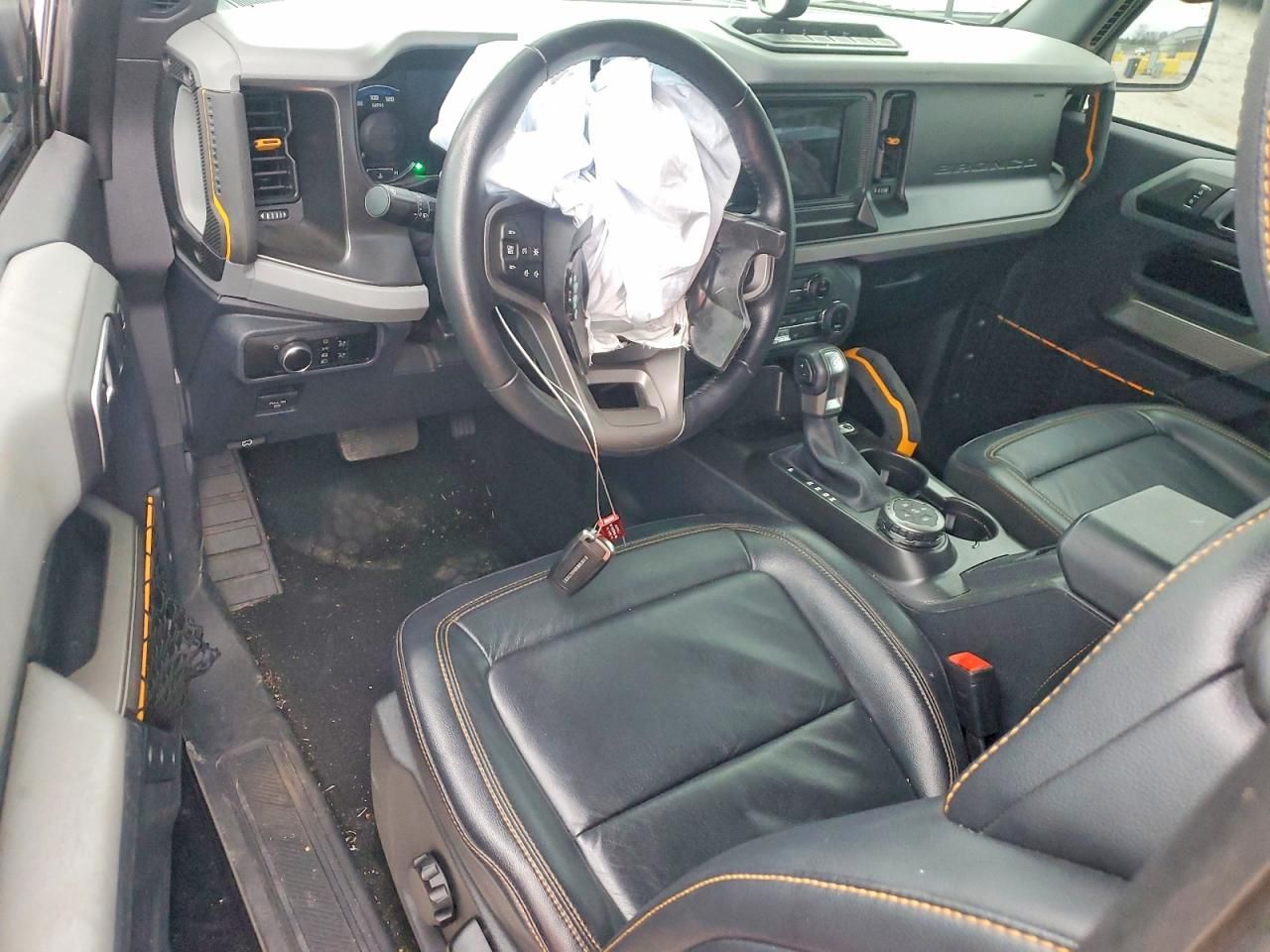 2023 Ford Bronco Base