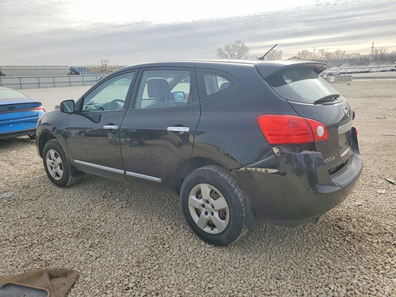 2011 Nissan Rogue s