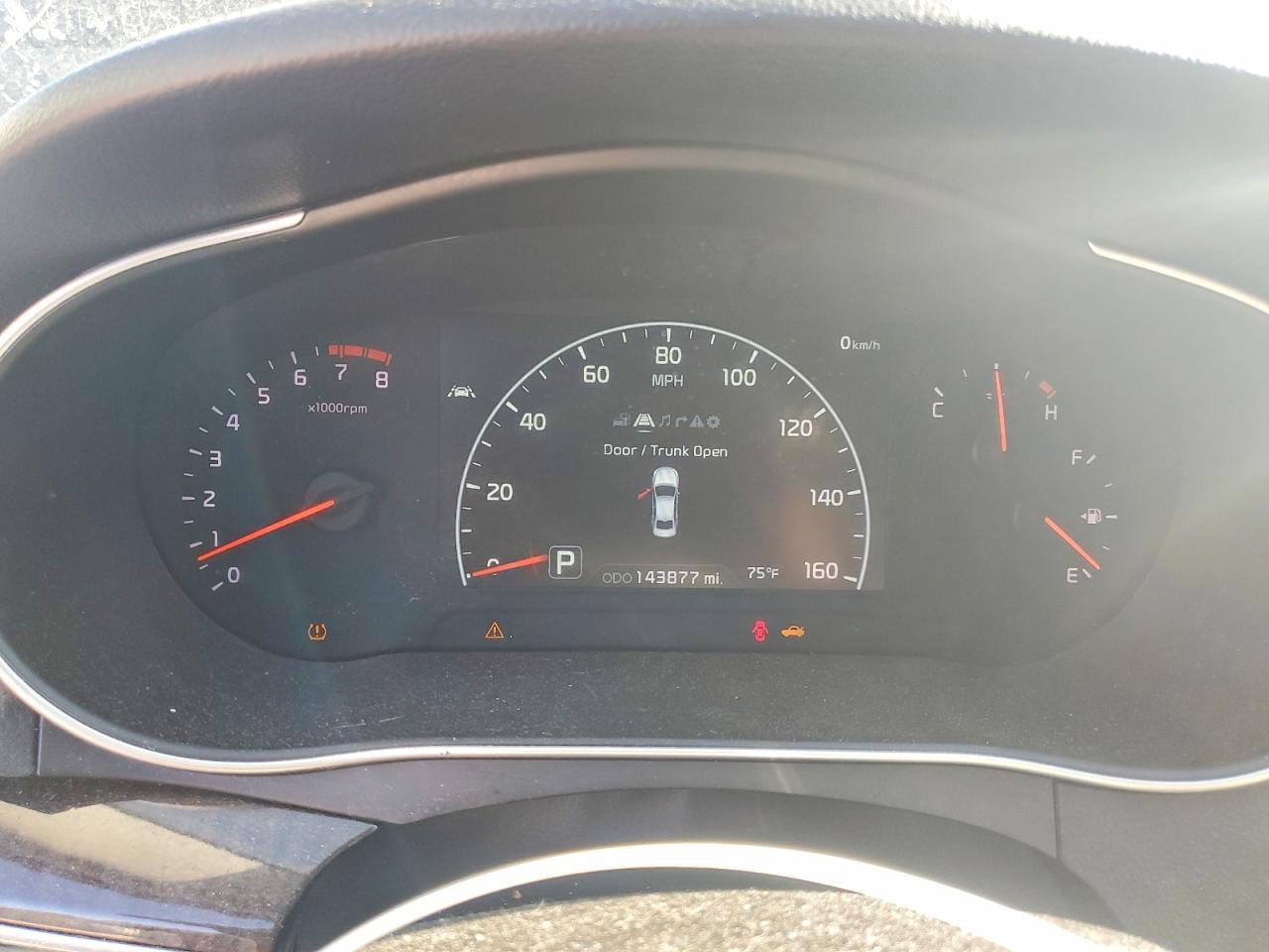 2015 KIA Cadenza Limited