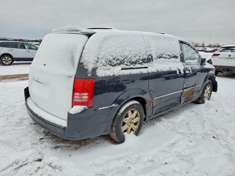 2009 Chrysler Town & Country Touring