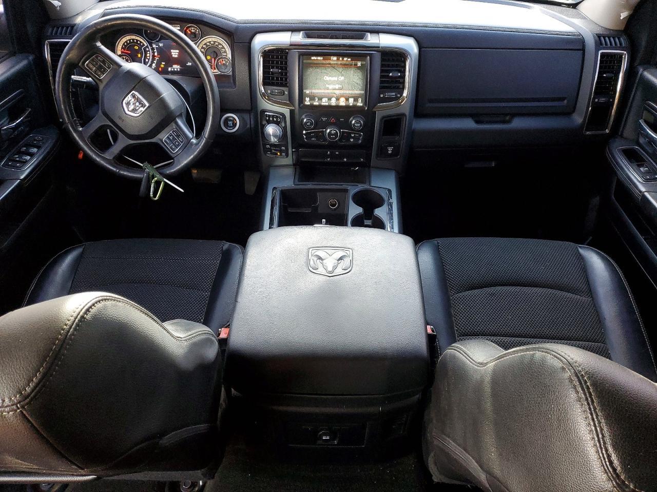 2015 Dodge RAM 1500 Sport