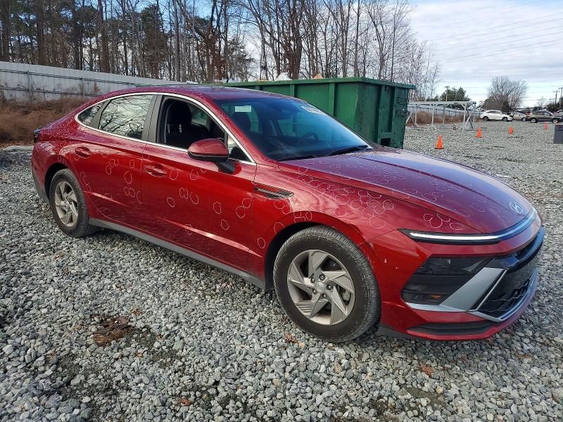 2025 Hyundai Sonata se