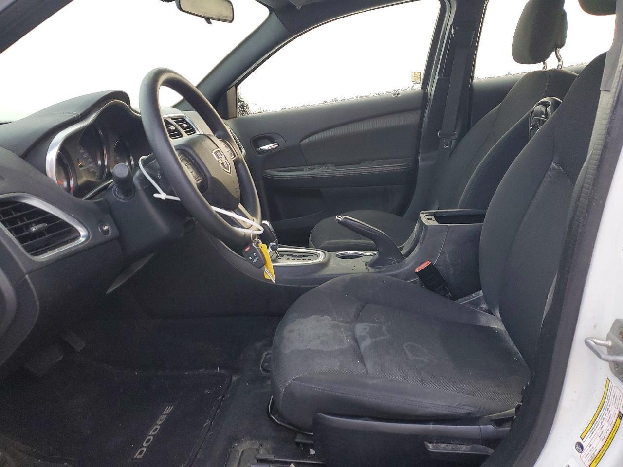 2014 Dodge Avenger se