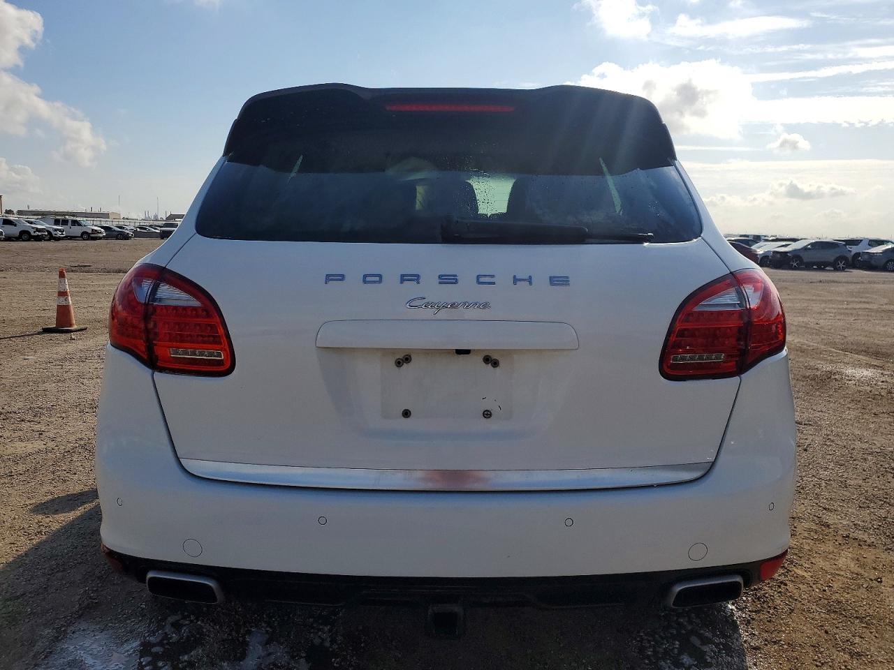 2014 Porsche Cayenne