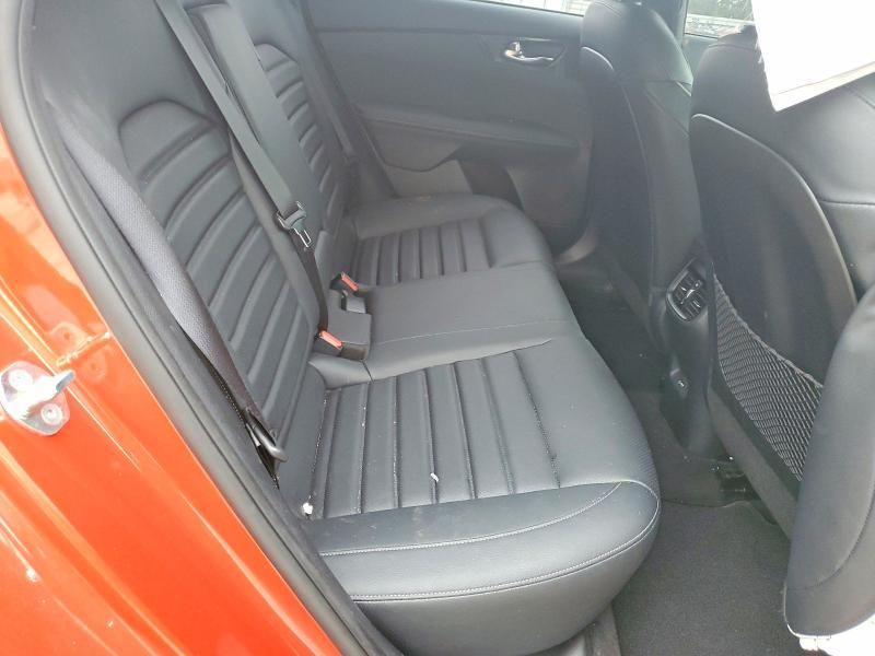 2023 KIA Forte gt Line