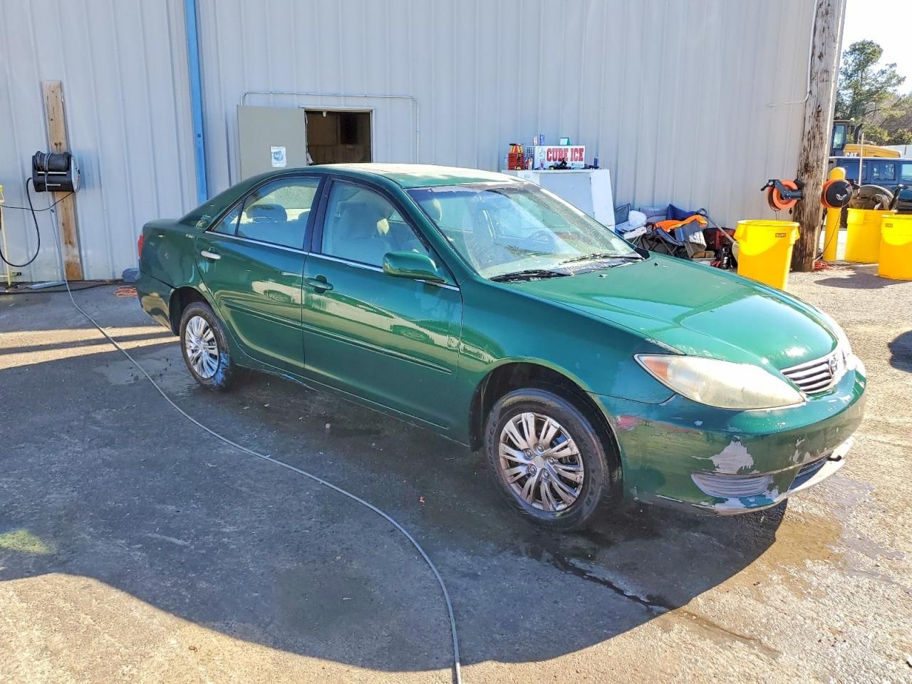 2004 Toyota Camry le