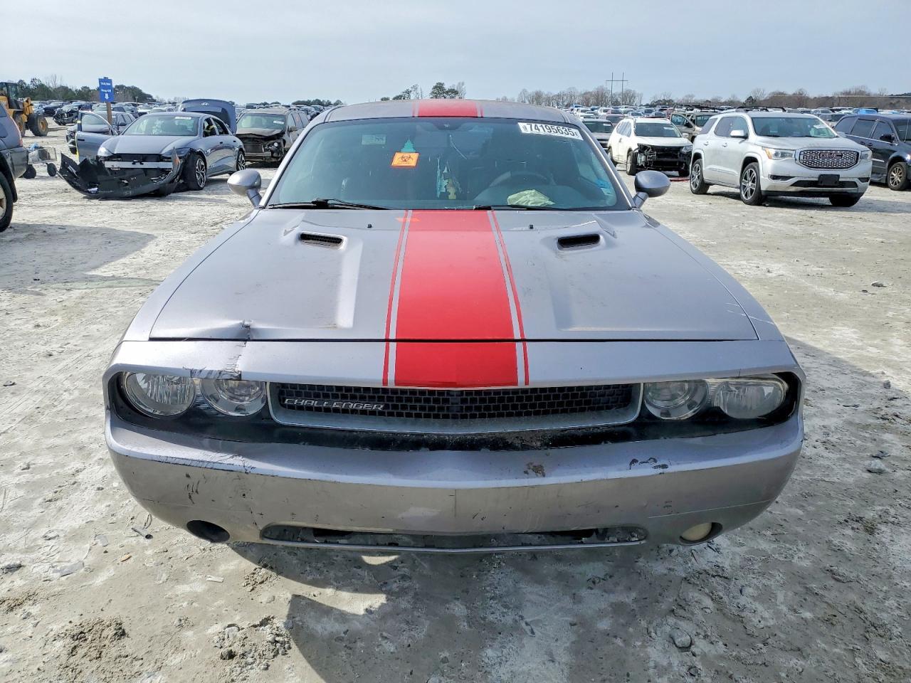 2013 Dodge Challenger sxt