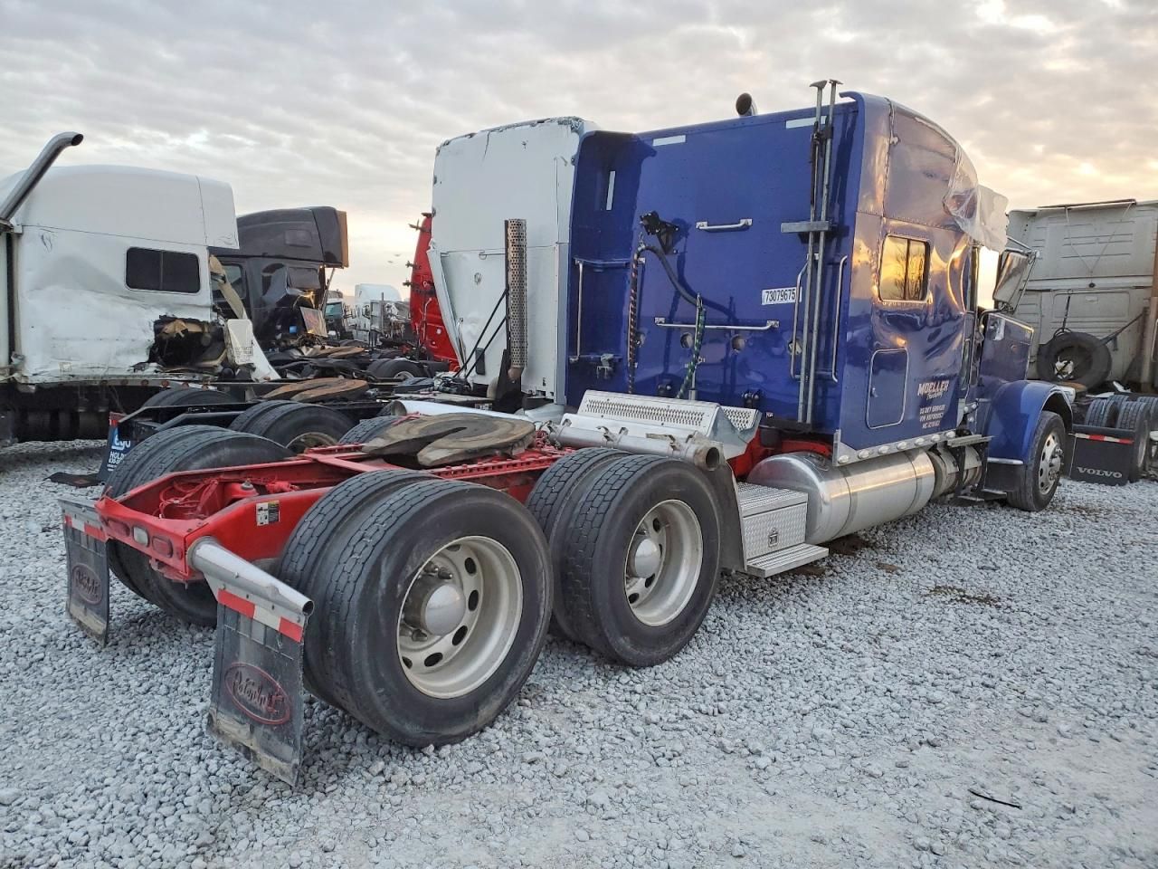 2022 Pntw 389-semi Truck