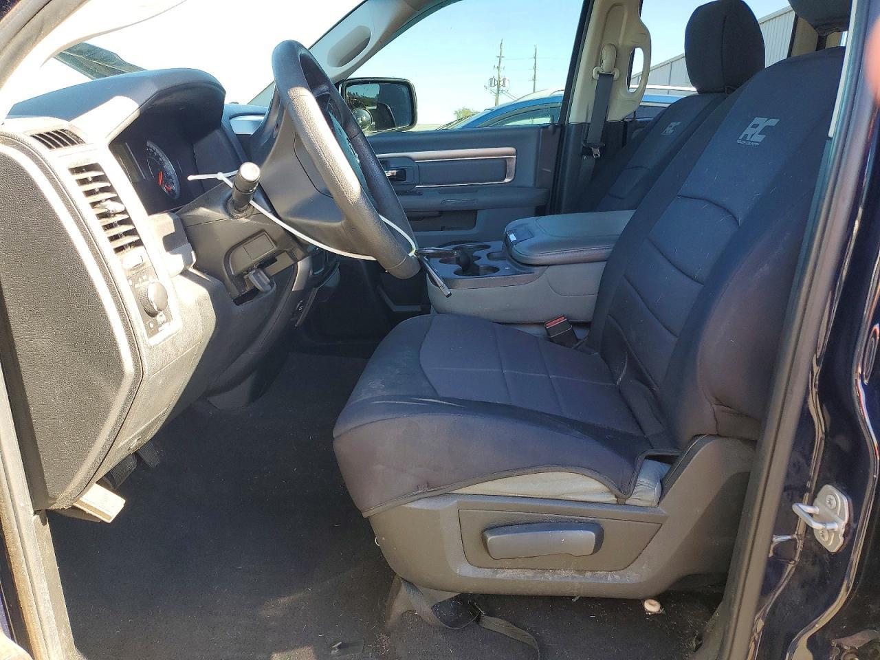2017 Dodge Ram 1500 slt