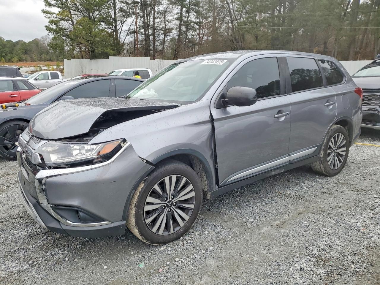 2019 Mitsubishi Outlander es