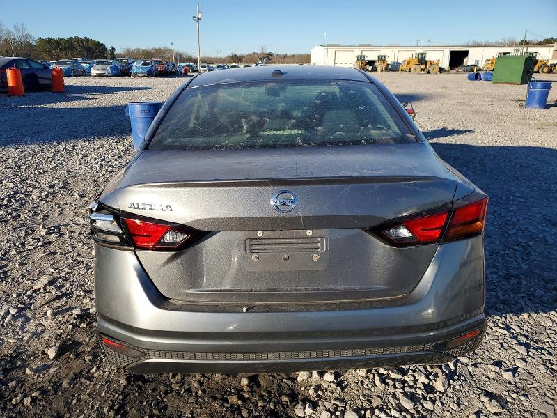2019 Nissan Altima s