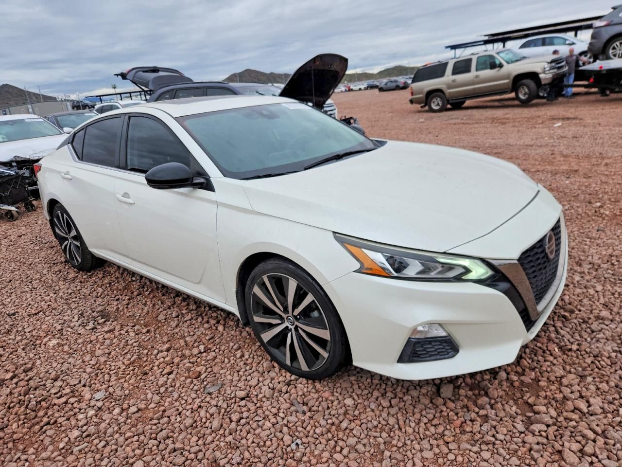 2020 Nissan Altima sr