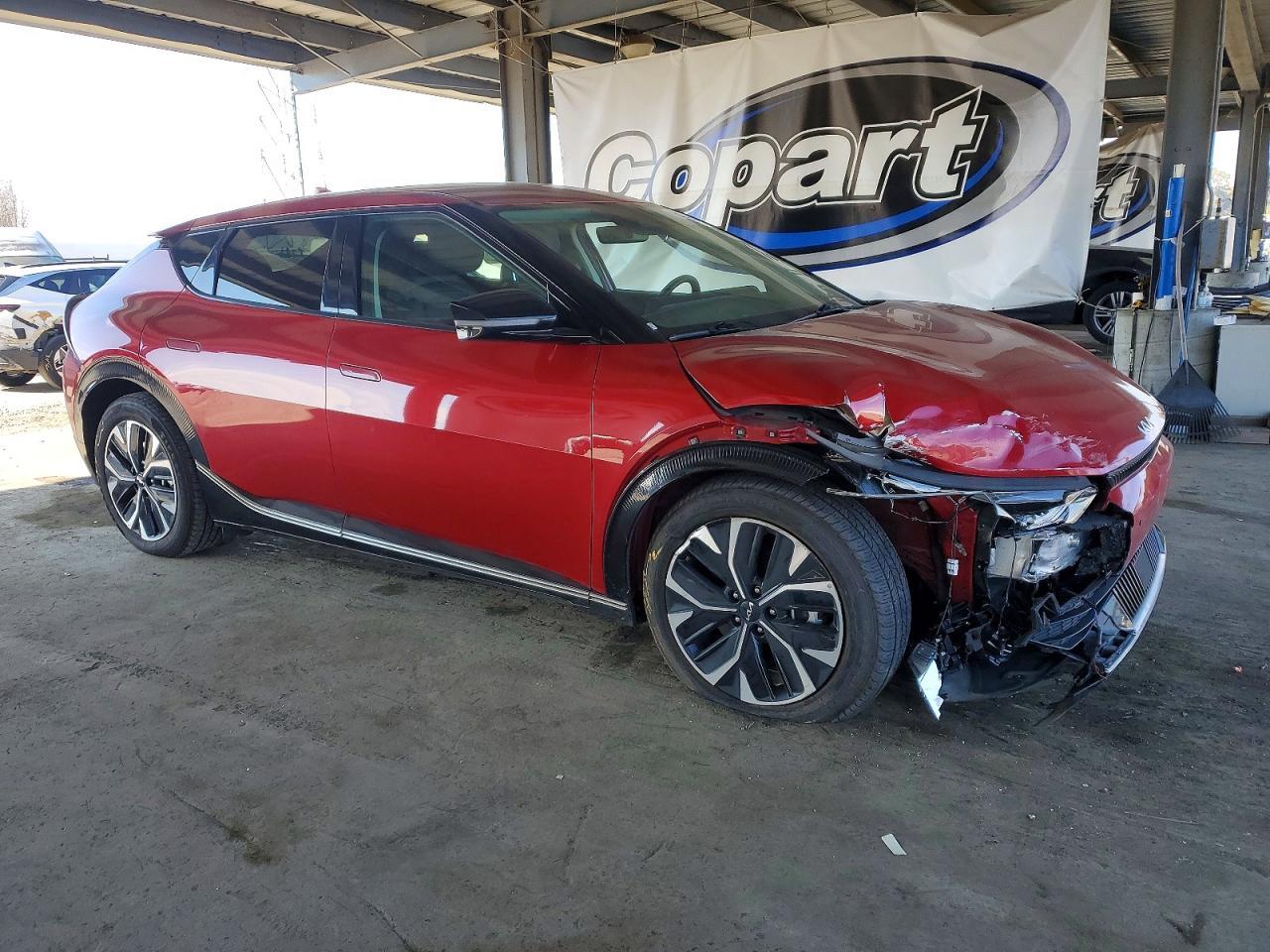 2023 KIA EV6 Light