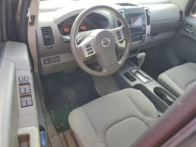 2016 Nissan Frontier sv