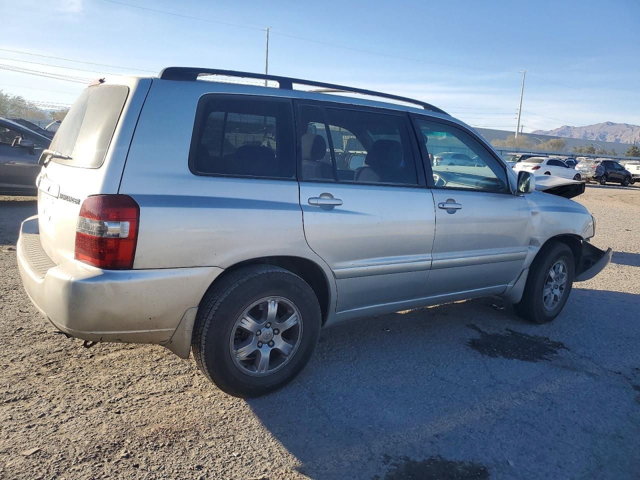 2004 Toyota Highlander Base