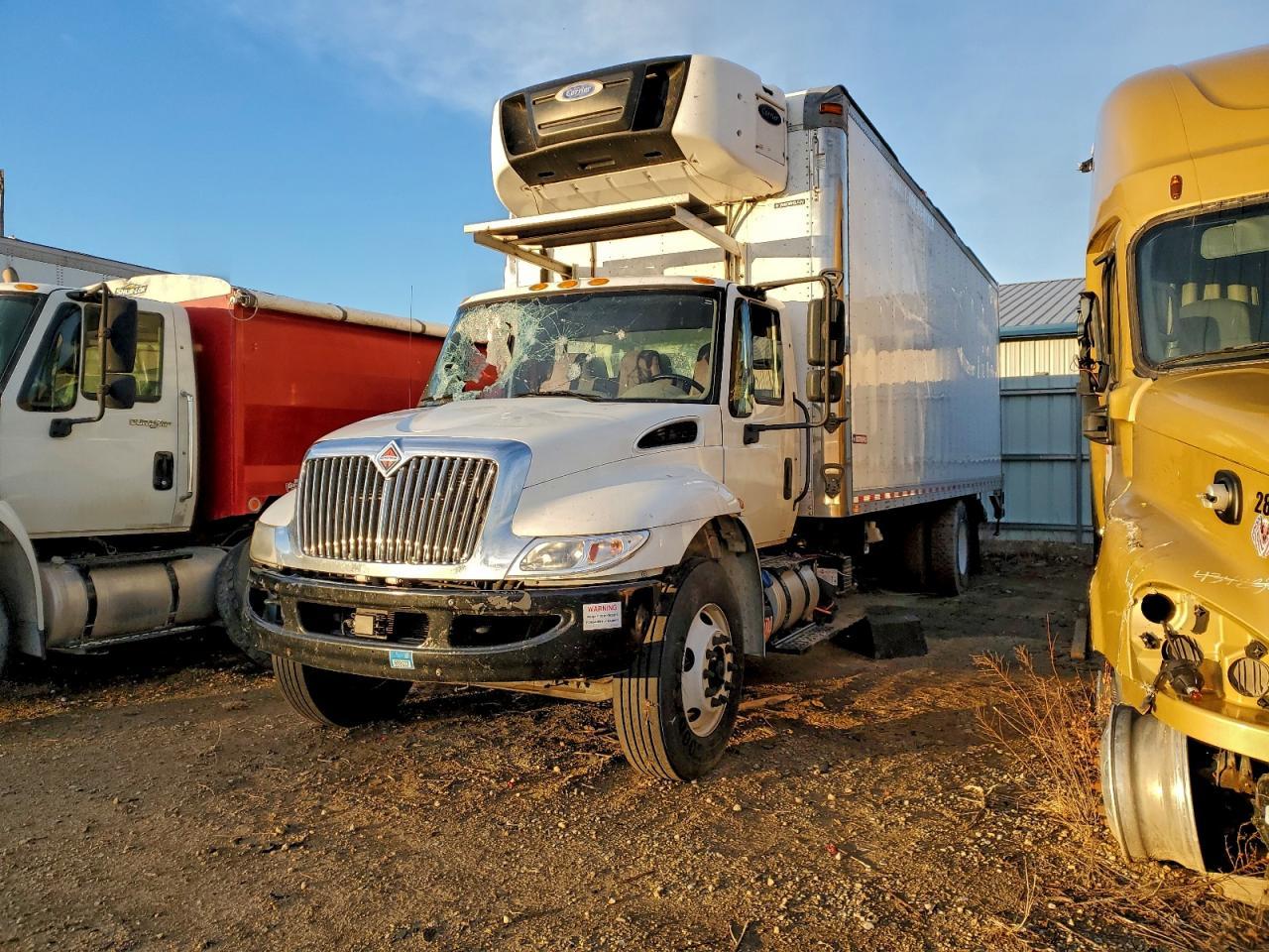 2018 International Durastar 4300 Refrigerated BOX Truck