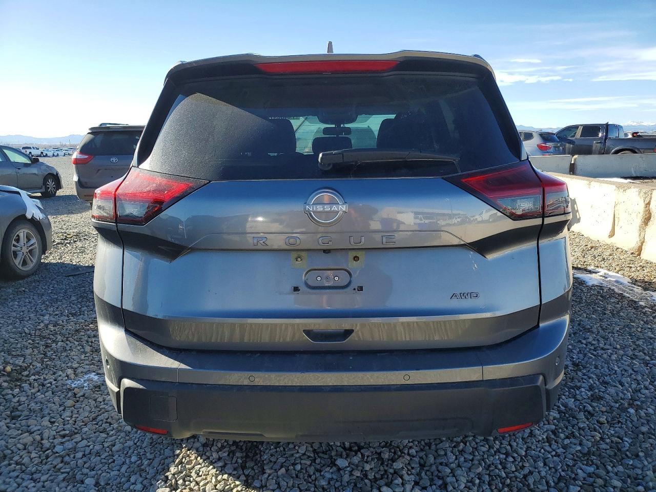 2025 Nissan Rogue s