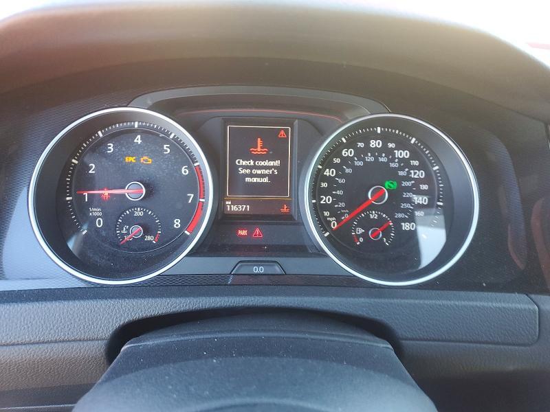 2016 Volkswagen Golf Base / s