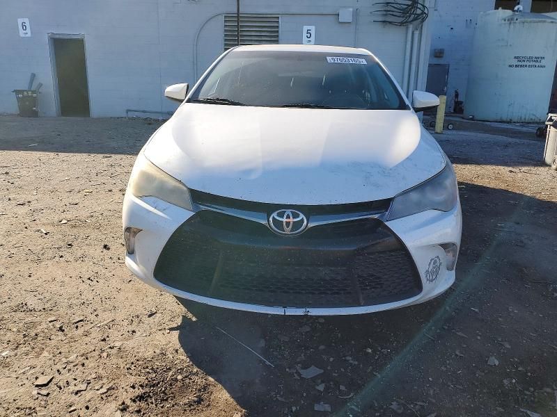 2017 Toyota Camry le