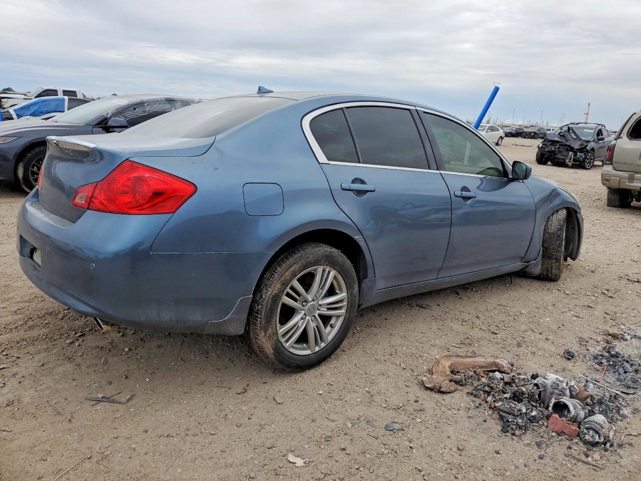 2010 Infiniti G37