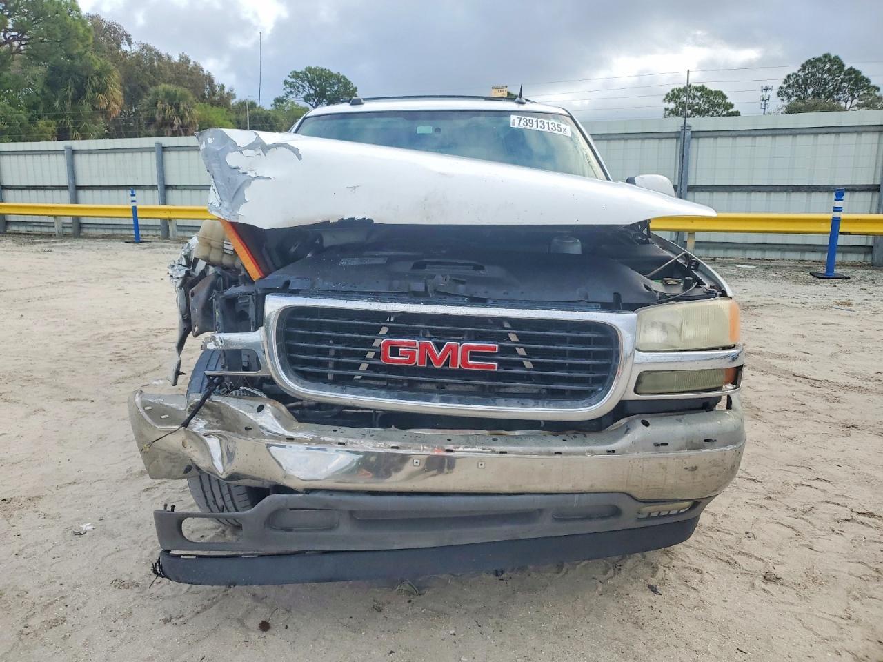 2005 GMC Yukon xl C1500