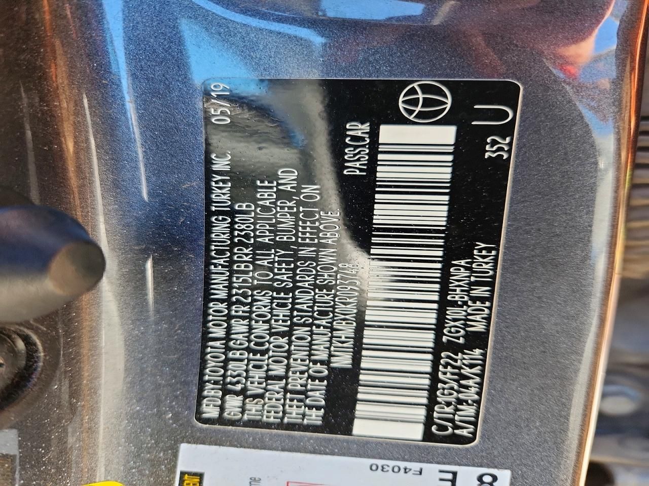 2019 Toyota C-hr xle