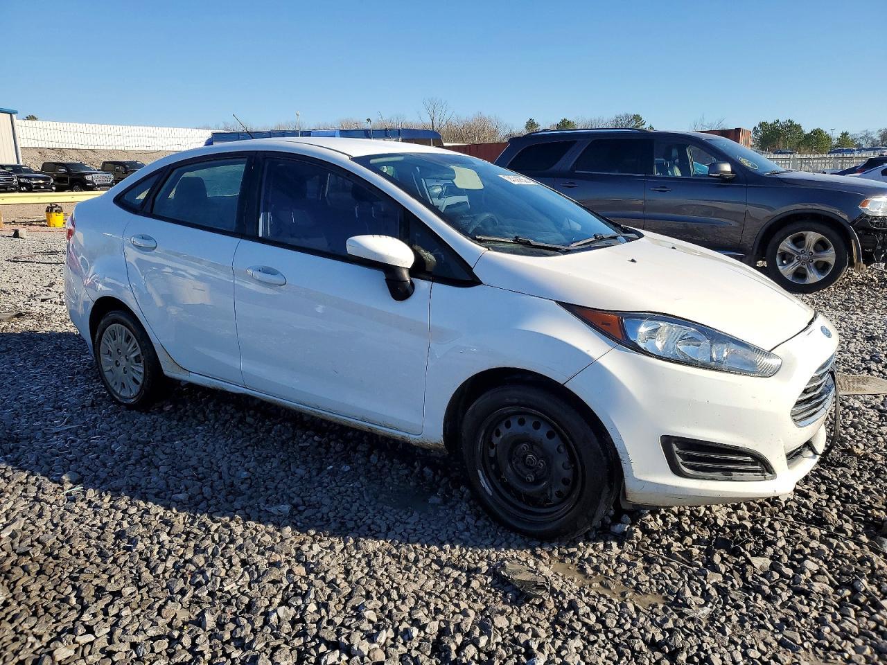 2016 Ford Fiesta s