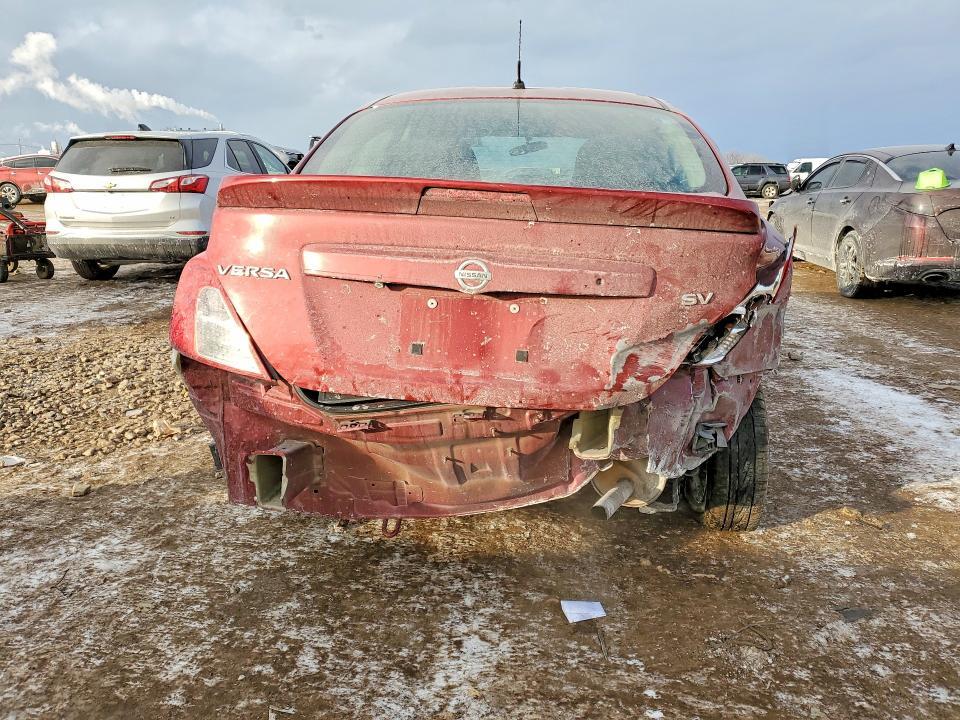 2019 Nissan Versa sv