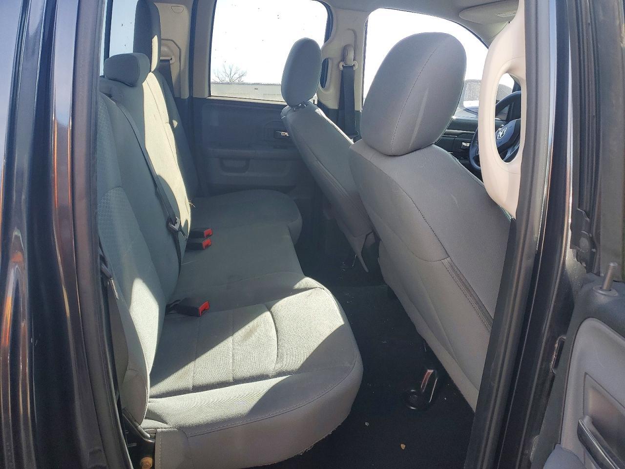 2014 Dodge RAM 1500 SLT