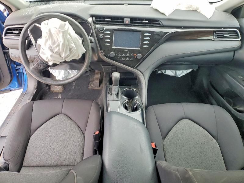 2020 Toyota Camry le