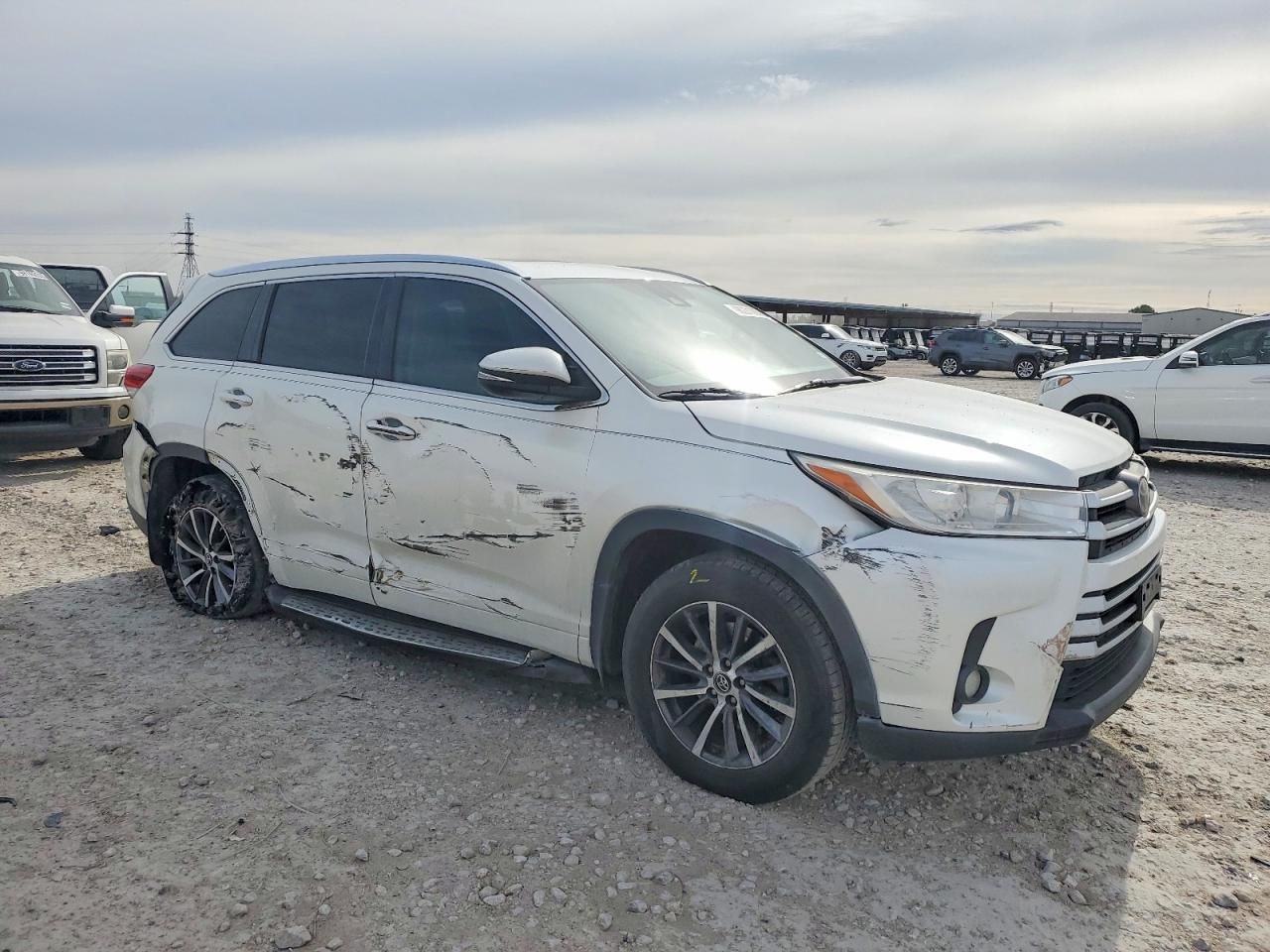 2017 Toyota Highlander xle