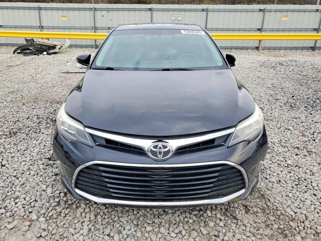 2016 Toyota Avalon xle