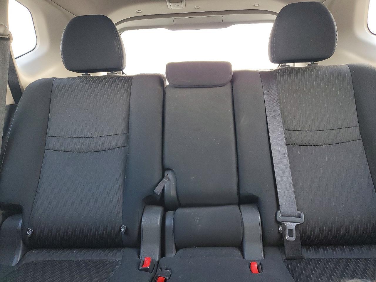 2017 Nissan Rogue s